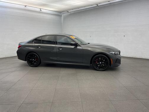 2025 BMW M340 xDrive