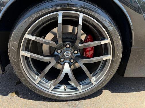 Magnetic Black 2016 Nissan 370Z NISMO Tech