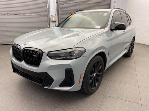 2023 BMW X3 M40i