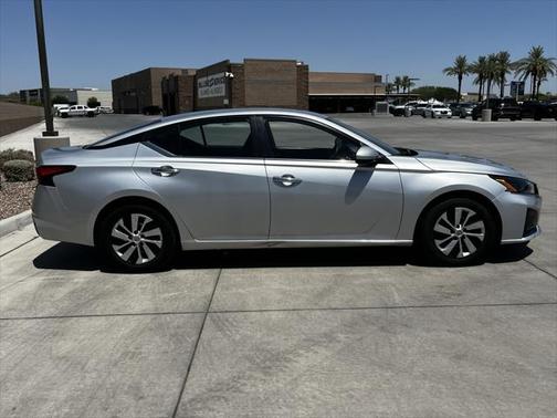2023 Nissan Altima S FWD