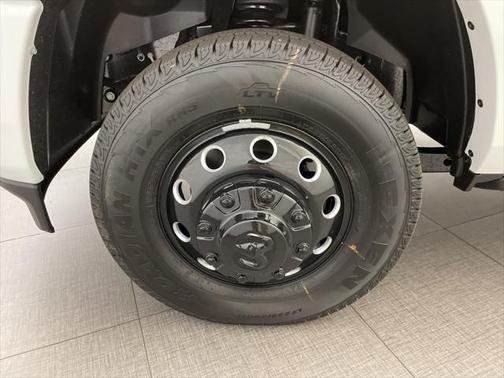 2025 RAM 3500 Limited Crew Cab 4x4 8' Box