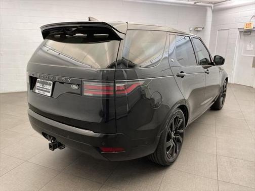 2023 Land Rover Discovery P300 S R-Dynamic