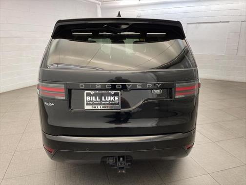 2023 Land Rover Discovery P300 S R-Dynamic