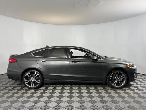Photo 3 of 55 of 2020 Ford Fusion Titanium