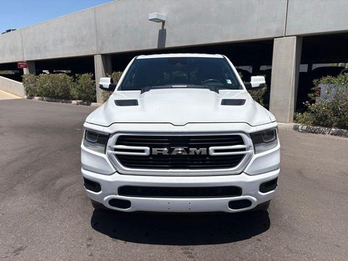 Bright White Clearcoat 2024 RAM 1500 Laramie