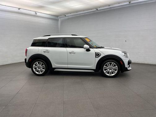 2018 MINI Countryman Cooper S