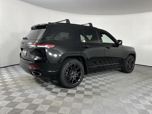 2024 Jeep Grand Cherokee 4xe Summit Reserve