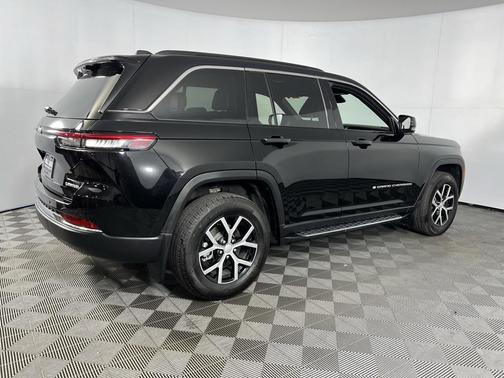 2024 Jeep Grand Cherokee Limited X
