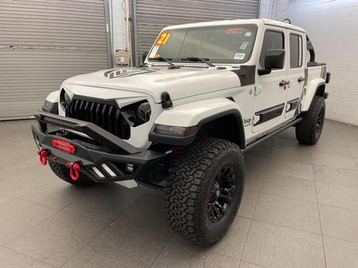2021 Jeep Gladiator Overland