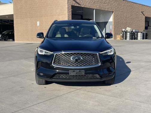 2024 INFINITI QX50 LUXE