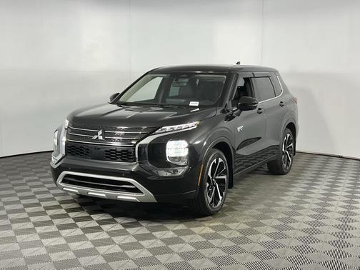 2023 Mitsubishi Outlander PHEV SE S-AWC