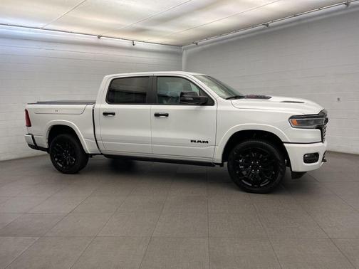 Bright White Clearcoat 2026 RAM 1500 Limited