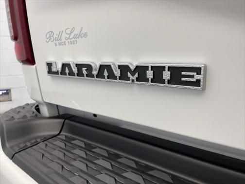 2025 RAM 3500 Laramie Crew Cab 4x4 8' Box
