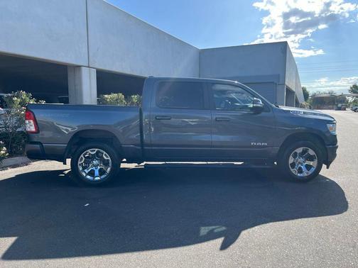 Granite Crystal Metallic Clearcoat 2022 RAM 1500 Big Horn/Lone Star