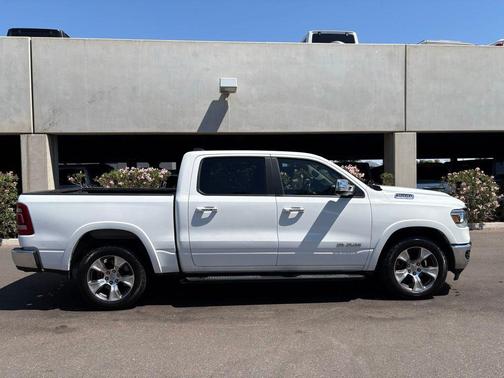 Bright White Clearcoat 2021 RAM 1500 Laramie