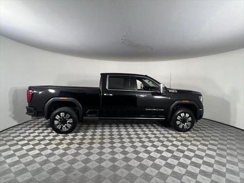2024 GMC Sierra 3500 Denali