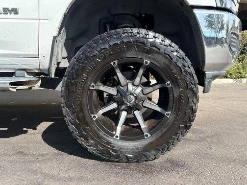 2019 RAM 2500 Big Horn Crew Cab 4x4 6'4' Box