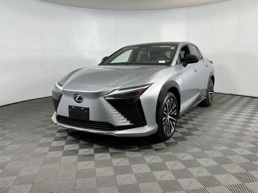 2023 Lexus RZ 450e Luxury