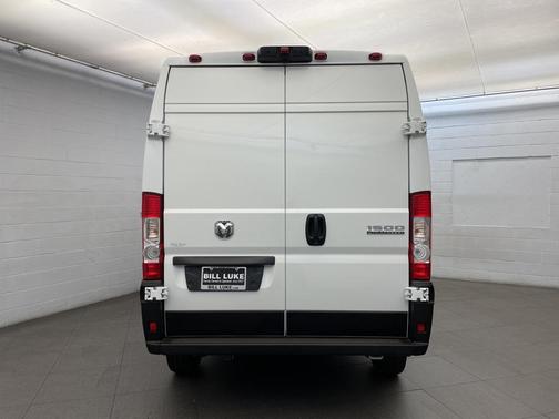 2026 RAM ProMaster 1500 Base