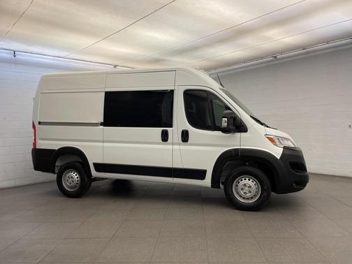 2026 RAM ProMaster 1500 Base