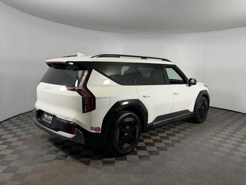 2024 Kia EV9 GT-Line