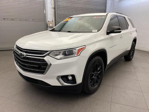 2020 Chevrolet Traverse LT Leather