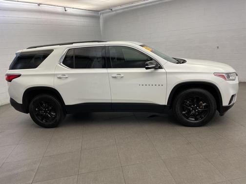 2020 Chevrolet Traverse LT Leather