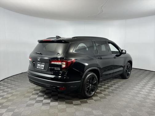 2022 Honda Pilot AWD Black Edition