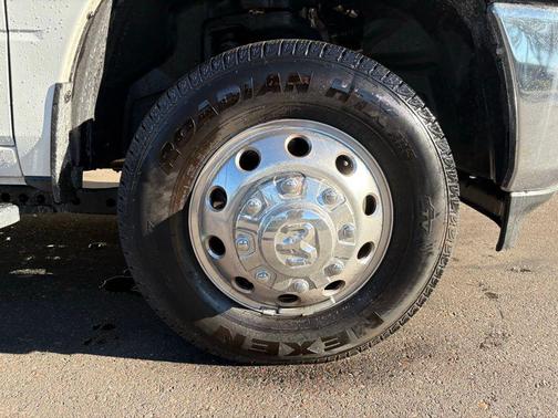 2025 RAM 3500 Big Horn Crew Cab 4x4 8' Box