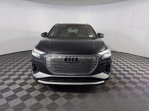Mythos Black Metallic 2023 Audi Q4 e-tron Premium Plus 50 quattro