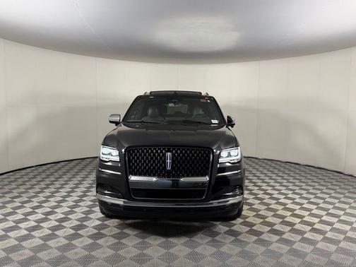 2023 Lincoln Navigator Black Label