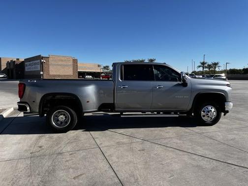 2025 Chevrolet Silverado 3500 LTZ
