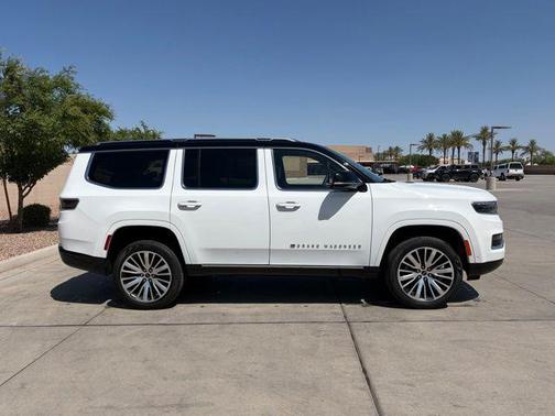 Bright White Clearcoat 2025 Jeep Grand Wagoneer 4x4