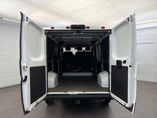 2026 RAM ProMaster 1500 Low Roof
