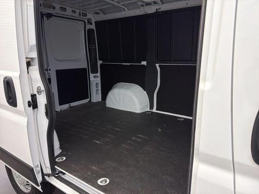 2026 RAM ProMaster 1500 Low Roof
