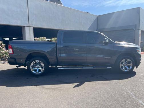 Granite Crystal Metallic Clearcoat 2020 RAM 1500 Big Horn/Lone Star