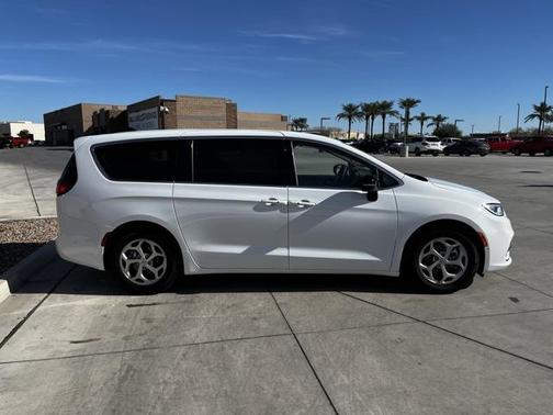 2024 Chrysler Pacifica Limited