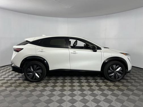 2023 Nissan ARIYA ENGAGE