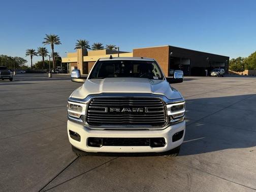 2024 RAM 2500 Laramie Crew Cab 4x4 6'4' Box
