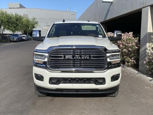 2023 RAM 2500 Laramie Crew Cab 4x4 6'4' Box