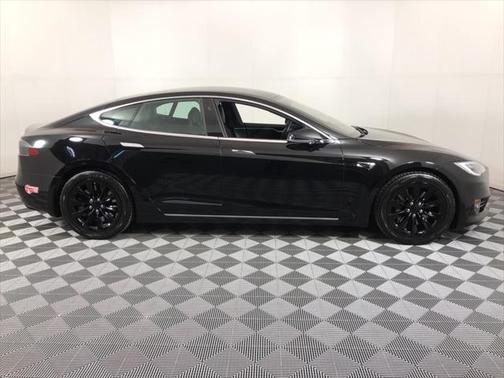 2017 Tesla Model S 75
