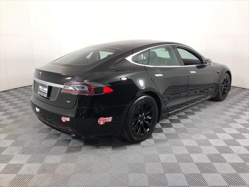 2017 Tesla Model S 75