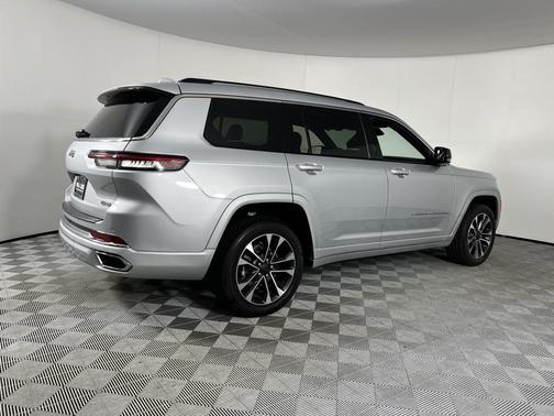 2022 Jeep Grand Cherokee L Overland