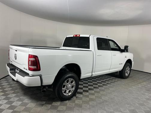 2024 RAM 2500 Laramie Crew Cab 4x4 6'4' Box