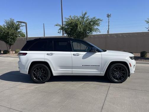 2023 Jeep Grand Cherokee 4xe Summit Reserve