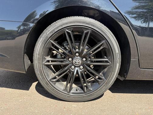 2021 Toyota Avalon XSE