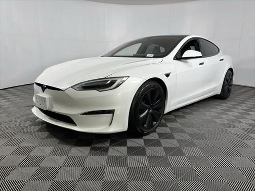 2021 Tesla Model S Plaid