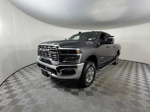 2025 RAM 2500 Big Horn Crew Cab 4x4 6'4' Box