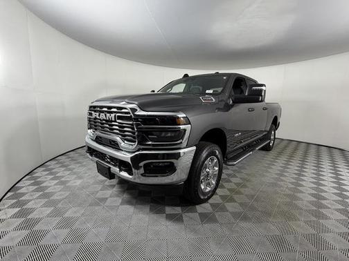 2025 RAM 2500 Big Horn Crew Cab 4x4 6'4' Box