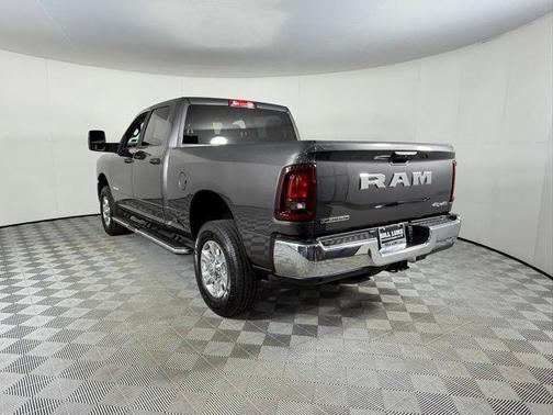 2025 RAM 2500 Big Horn Crew Cab 4x4 6'4' Box